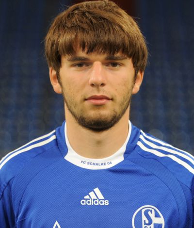 Levan Kenia (FC Schalke Gelsenkirchen)